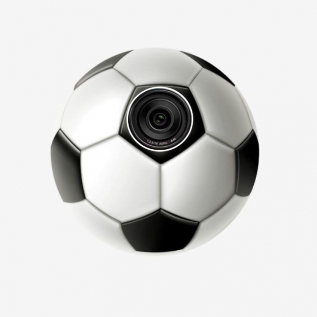 Фото - Видеокамера в футбольном мяче.